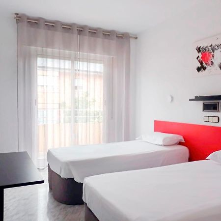 Hostal Lady Ana Maria Collado Villalba Eksteriør bilde