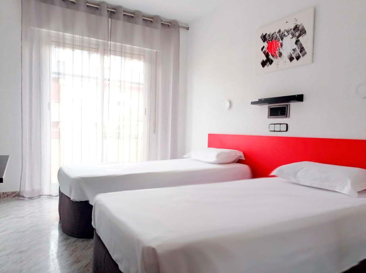 Hostal Lady Ana Maria Collado Villalba Eksteriør bilde