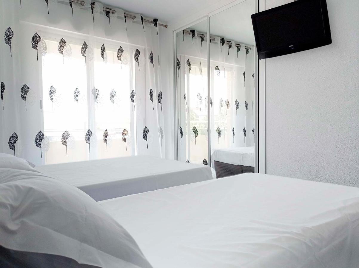 Hostal Lady Ana Maria Collado Villalba Eksteriør bilde