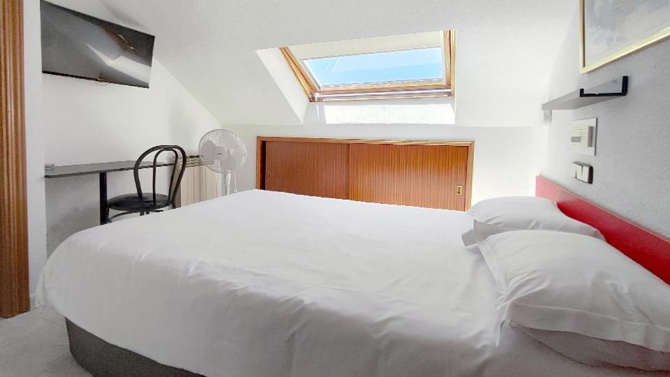 Hostal Lady Ana Maria Collado Villalba Eksteriør bilde